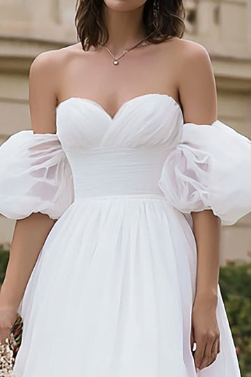 Robe de fiançailles trapèze ivoire à col en cœur avec volants